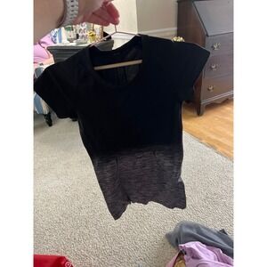 Lululemon swifly tech two tone black short sleeve size 4